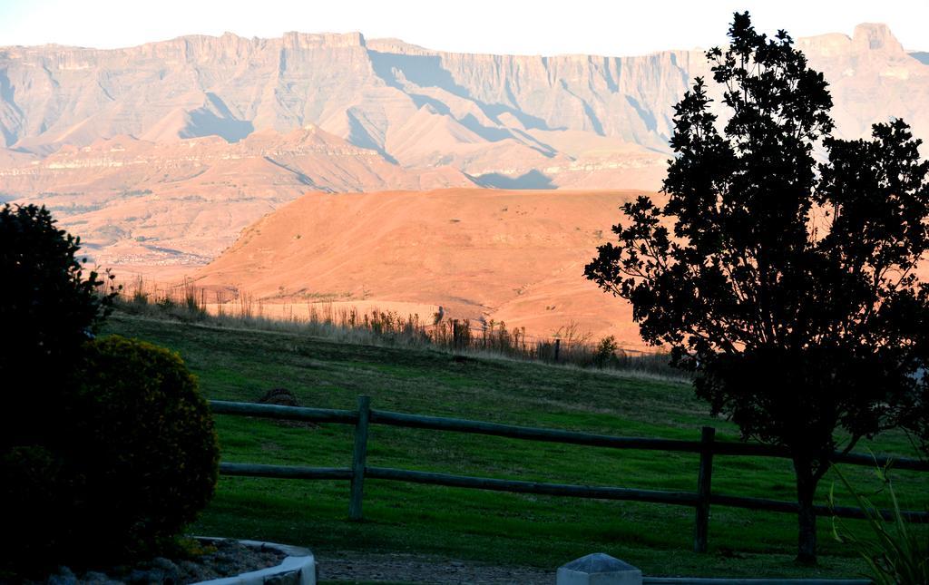 Berghouse And Cottages Langkloof ภายนอก รูปภาพ